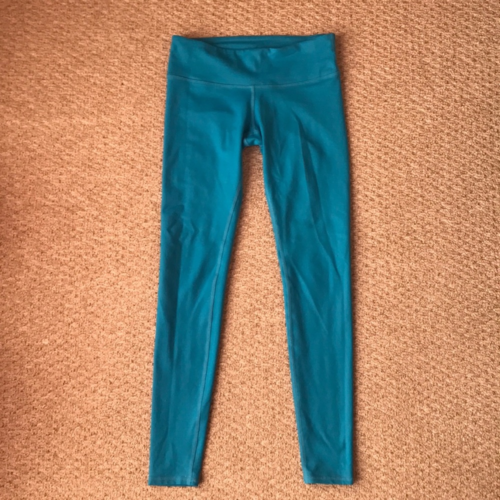 Alo Leggings